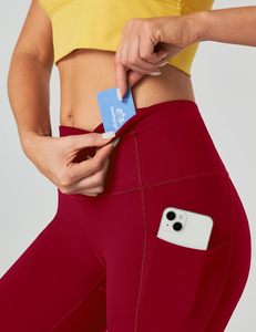 Leggings capri taille haute pour femmes, directement de l'usine |   Fournisseur de pantalons de yoga athlétiques sur mesure avec étiquette privée - Product Image 3