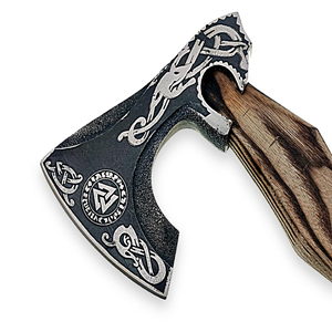 Hacha Vikinga Hecha a Mano con Funda de Cuero, Hoja de Acero Forjado, Mango de Madera Personalizable, Herramienta Táctica para Camping - Product Image 4