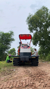 Tracteur chenillé HG80VN Turbo 80HP 2WD avec boîte de vitesses multifonction 3-en-1, chenilles en caoutchouc, haute productivité, machine agricole - Product Image 5