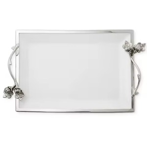 Plateau de service rectangulaire avec poignées incrustées d'or, style glamour en métal poli, vaisselle durable pour hôtel - Product Image 6
