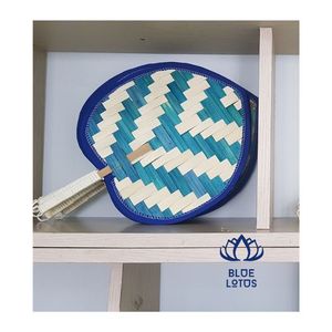 พัดไม้ไผ่พับได้ รุ่นขายดี ปี 2026 งานฝีมือรักษ์โลก สำหรับคลายร้อนและตกแต่งเชิงวัฒนธรรม น้ำหนักเบา ทนทาน ใช้งานได้อย่างปลอดภัย - Product Image 1