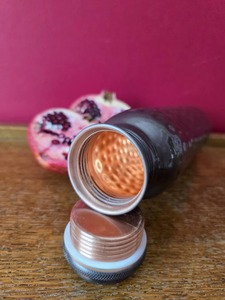 Wholesale Copper Water Bottle <b>Reusable</b> Metal Drinking Bottle Pure Copper Hydration Flask <b>With</b> Leakproof <b>Lid</b> For Corporate Gifts - Product Image 4