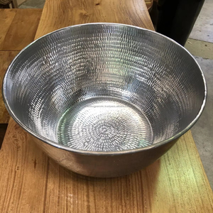 ชามข้าวนวดเท้าอลูมิเนียมแบบทุบสำหรับทำเล็บเท้าขนาดใหญ่ที่จำเป็นสำหรับสปาเล็บเท้าทรงกลมบรรเทาและนวดเท้า - Product Image 1