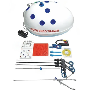 Caja de entrenamiento endoscópico tipo domo ovalado laparoscópico con herramientas y accesorios básicos - Product Image 1