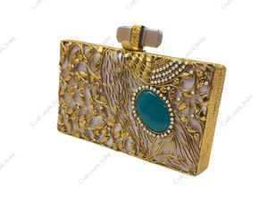 Pochette indienne artisanale en nacre avec centre en agate verte et filigrane en laiton – Sac de soirée de luxe pour mariage - Product Image 3
