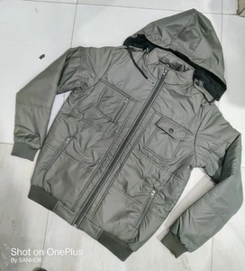 Chaqueta de Uniforme de Alta Calidad para Empleados, Resistente al Viento y al Agua, Personalización de Marca Disponible, en Venta - Product Image 6