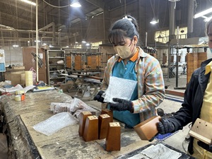 Solid Wood Square Sofa <b>Legs</b> Heavy Duty Furniture <b>Legs</b> Wooden Support for Couch Cabinet Bed <b>Table</b> OEM Factory Direct Supplier - Product Image 4