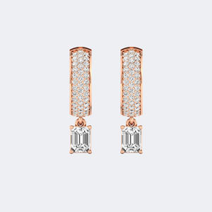 Boucles d'oreilles pendantes / linéaires Huggie en or 9 carats avec diamants ronds et émeraudes sertis pavé de 1,50 carat au total - Product Image 3