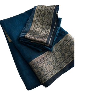 ผ้าซิลค์สีน้ำเงินเข้มสุดหรู พร้อมลายปักแจ็คการ์ดซารีแบบละเอียดอ่อน – ผู้จัดจำหน่ายขายส่ง - Product Image 1