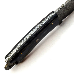 Cuchillo de bolsillo hecho a mano, forjado en acero de Damasco, con punta de clip, mango de madera Pukka, EDC, grado industrial. - Product Image 4