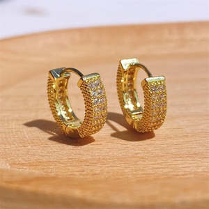 ต่างหูห่วงแบบ Huggie หลายแถวประดับเพชรแล็บโกรว์ทอง 14K สไตล์ฮิปฮอป พร้อมแหวนเพชรแท้ทองคำขาว 18K ประดับเพชรธรรมชาติสีขาวโรส - Product Image 3