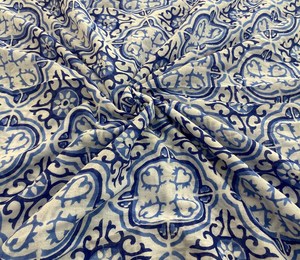 Best Selling Cotton Long Beach Towel Floral Animal Pattern Comfortable Lady <b>Sarong</b> Design Quick-Dry Custom Logo Printing 1 Piece - Product Image 4
