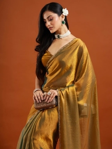 Sari en soie mélangée douce KV Self Design avec blouse non cousue - Product Image 2