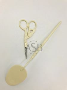 Pince à épiler d'extension de cils crème blanche enduite de poudre Prix de gros Pince à cils en acier inoxydable massif avec logo personnalisé - Product Image 2