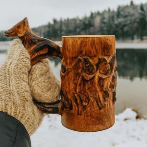 Jarra de Cerveza de Madera Hecha a Mano Personalizada, Jarra Vikinga Rústica, Taza de Café de Madera con Corazón Grabado, Jarra de Cerveza, Taza de Madera para Beber, Regalo - Product Image 3