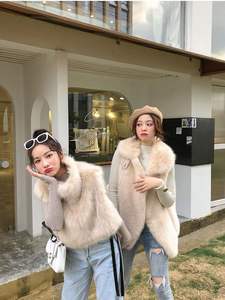 Poncho court d'hiver en fausse fourrure de vison Nesta Sports pour femme, col rond, coupe ample, sans manches, motif écossais, et gilet en fausse fourrure - Product Image 6