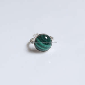 Bague en argent Sterling 925 massif faite à la main, bague faite à la main, bague céleste, bijoux en Malachite verte, cadeau pour elle - Product Image 2