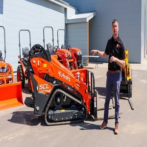 Chargeur utilitaire compact Kubota SCL1000 fiable, forte capacité de levage pour les travaux commerciaux quotidiens - Product Image 1