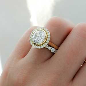 Bagues de fiançailles en diamant de laboratoire rond de 3 carats en or massif 14K 18K avec halo serti, bagues de mariage solitaires uniques en gros - Product Image 4