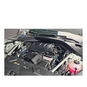 Genesis GV70 2.5T AWD 2024, SUV a Gasolina con 31,225 km, Emisión Euro V, Caja de Cambios Automática, Asientos de Cuero, Cámara Trasera, Volante a la Izquierda - Product Image 6