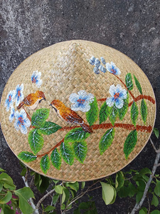 Sombrero Cónico de Hoja de Palma de Bambú con Diseño Transpirable y Materiales Naturales para Uso Agrícola y Decoración de Interiores - Product Image 4