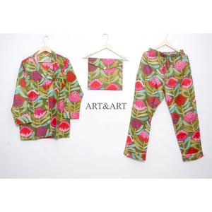 Conjunto de Pijama de 2 Piezas para Mujer con Estampado Floral, Manga Larga, Botones, Ropa de Dormir 100% Algodón Orgánico con Bolsa de Algodón - Product Image 4