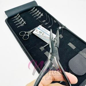 Kit de herramientas de extensión de cabello negro mate con alicates de acero inoxidable, tijeras y herramientas esenciales para peinar el cabello a precio mayorista - Product Image 2