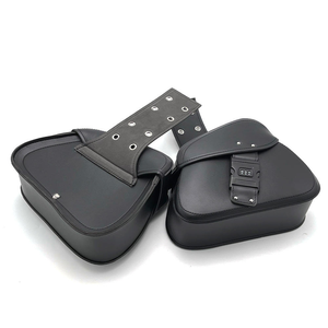 Sacs latéraux de moto en cuir noir personnalisés 2026 avec fermeture à boucle et sangles de fixation - Product Image 3