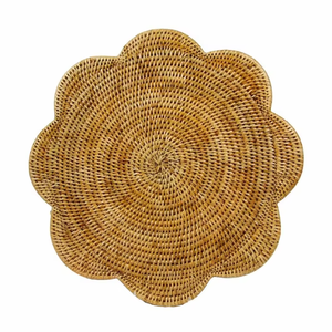Assiette de Présentation en Rotin Faite à la Main, Écologique et Tressée, Idéale pour la Restauration et les Événements - Product Image 1