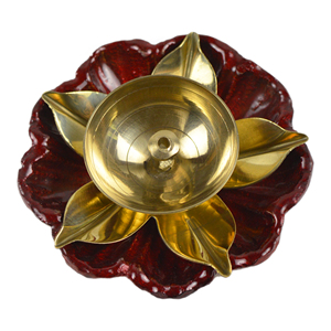 Diya de Cristal con Diseño Festivo, Diya de Latón con Acabado Plateado, Diya Moderna de Metal de Latón, Decoración de Lujo para el Hogar, Nuevas Tendencias de Lujo - Product Image 5