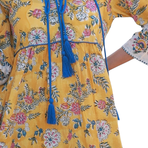 Vestido mini estampado para mujer con cuello cuadrado y corte en A - Product Image 5