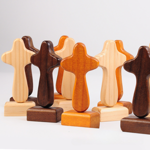 Meilleure vente : Croix en bois de 11 cm avec base magnétique, design Art Déco, couleur personnalisable – Cadeau d'encouragement chrétien - Product Image 1