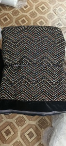 Terciopelo Intrincado con 44 Bordados, Textil 9000, Textura Suave y Delicada, Brillo Pulido, Ideal para Prendas de Diseñador Festivas - Product Image 1