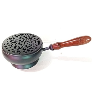 Elegant Decorative Metal <b>Bakhoor</b> Burner Incense Holder For <b>Oud</b> Burning Home Interior Accent Piece - Product Image 1