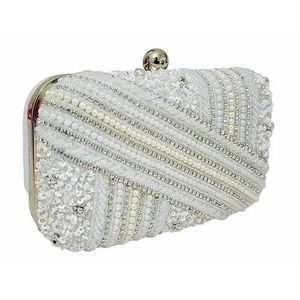 Sac à main artisanal de luxe indien, multicolore, forme baguette, durable, style ethnique, fait main, accessoires de mode en cristal, pour un usage décontracté - Product Image 1
