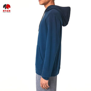 Sweat à capuche pour homme Ryan Pro Gear Custom Design, tissu respirant avec logo personnalisé, design de poche, service OEM - Product Image 1