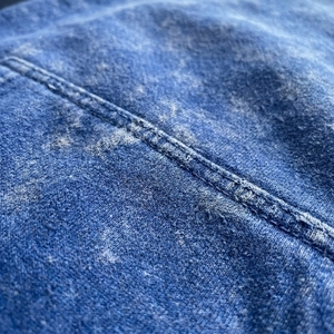 Ensemble de survêtement bleu roi pour homme avec veste zippée à imprimé graffiti blanc et pantalon de jogging assorti - Product Image 6