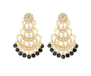 Parure tendance pour femme : boucles d'oreilles pendantes en alliage de zinc plaqué or avec pampilles, cristaux et strass, et collier fleur, style bohème Kundan, idéale pour mariage et soirée - Product Image 4