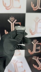 Reloj de Cuarzo Negro de Lujo para Hombre, 41 mm, Correa de Aleación y Caucho, Esfera Romana de Cristal, Manecillas Luminosas, Cierre Oculto, Resistente al Agua 3 BAR, MIYOTA - Product Image 4