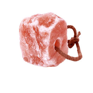 Bloques de sal de vaca del Himalaya natural de alta calidad en forma de cubo, para lamer, con cuerda para colgar, para alimentar a caballos y perros. - Product Image 1