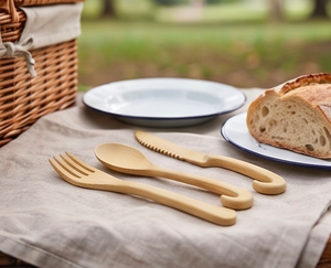 Ensemble cuillère, fourchette et couteau en bois, design minimaliste à manche courbé, couverts réutilisables pour le camping, l'extérieur et les événements - Product Image 3