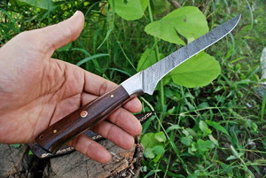 Couteau à filet en acier Damas fait main, lame fixe, couteau de pêche avec manche en bois de rose, étui en cuir véritable, vente en gros OEM - Product Image 2