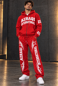 ชุดเซ็ตเสื้อฮู้ดมีซิปสีแดงลายกราฟิกสำหรับผู้ชาย กางเกงจ็อกเกอร์ สตรีทแวร์ ชุดสองชิ้น ขายส่งจากโรงงานผลิตเสื้อผ้า - Product Image 3