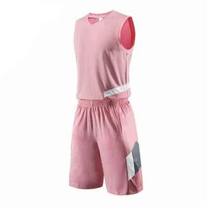 Maillot de basket-ball d'inspiration rétro, design vintage, tissu respirant moderne, coupe confortable, parfait pour les fans, les joueurs et les collectionneurs - Product Image 5