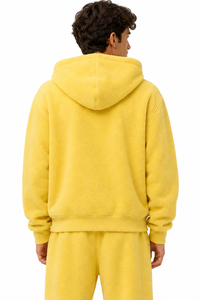 Sweat à capuche zippé pour homme en molleton jaune clair avec logo personnalisé, coupe décontractée, style streetwear, capuche à cordon, idéal pour l'hiver, commande en gros - Product Image 3