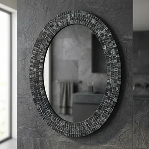 Espejo Ovalado de Mosaico Negro y Plateado Hecho a Mano con Marco de Azulejos de Vidrio Texturizado, Espejo Decorativo Elegante para un Toque Moderno - Product Image 2