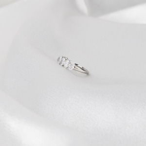 แหวนเพชรทรงรีแบบครึ่งวงรอบ 14K ทองคำแท้ แหวนแต่งงานแบบซ้อนได้ แหวนสัญญาเรียบง่ายสำหรับผู้หญิง - Product Image 4