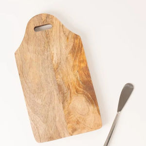 Tabla de cortar de madera multiusos para preparar verduras, carne y frutas, que mejora la eficiencia del flujo de trabajo en la cocina - Product Image 1