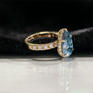 Anillo de Compromiso Clásico con Diamante Azul de Corte Pera de 5 Quilates Cultivado en Laboratorio, Oro de 14K, con Certificado IGI, para Aniversario o Boda - Product Image 2