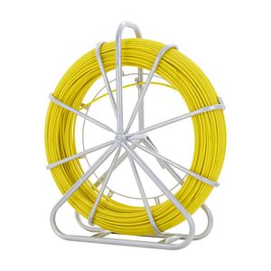 Avvolgicavo in fibra di vetro da 600 piedi (182,88 m) con diametro 5/16 pollici (3,81 mm), con 3 teste di trazione e spazzole per la pulizia, su supporto in acciaio - Product Image 5